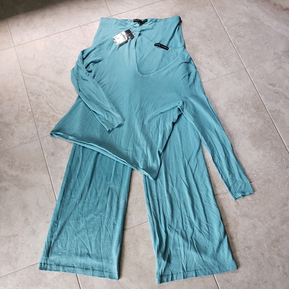 Ralph Lauren Black Label Women's Silk cashmere set
